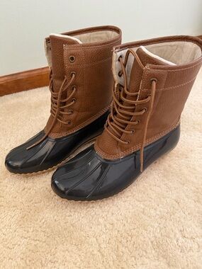 L.L. Bean Brown Leather Upper with Black Waterproof Duck Boots